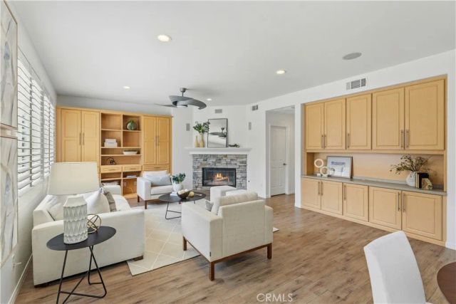 6 Blackbird, Irvine, CA 92618