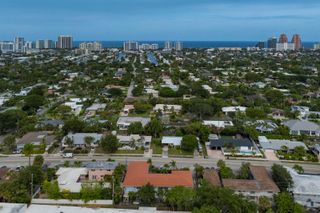 2725 Middle River Drive 11, Fort Lauderdale, FL 33306