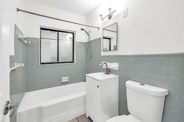 1317 NW 7th Terrace, Fort Lauderdale, FL 33311