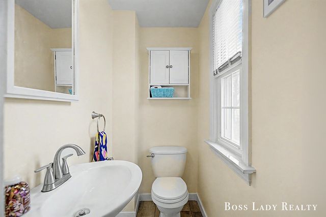 2302 Blaine Avenue, Grand Rapids, MI 49507