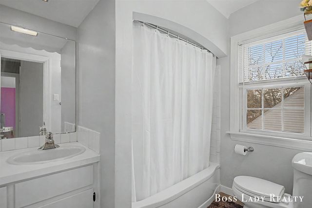 2302 Blaine Avenue, Grand Rapids, MI 49507