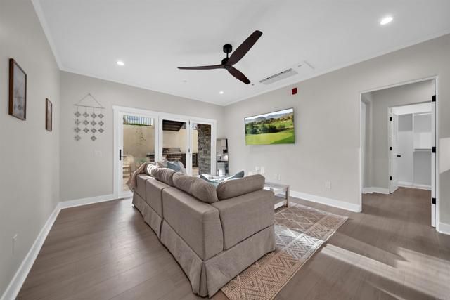 812 N Cleveland Street 1, Oceanside, CA 92054