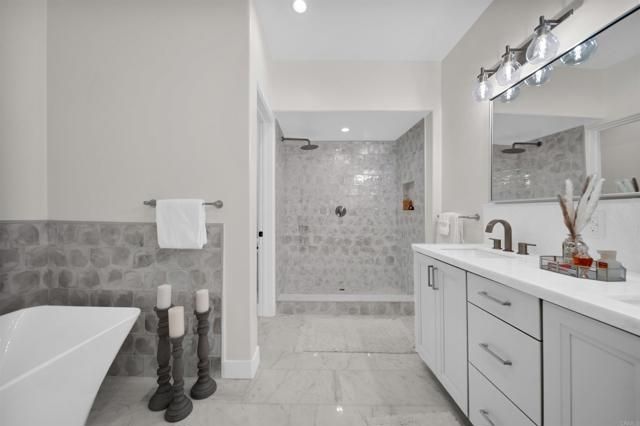 812 N Cleveland Street 1, Oceanside, CA 92054