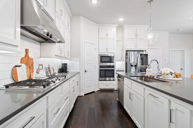 7240 San Saba Drive, Mckinney, TX 75070