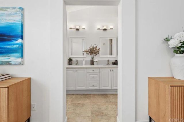 13504 Jadestone Way, San Diego, CA 92130