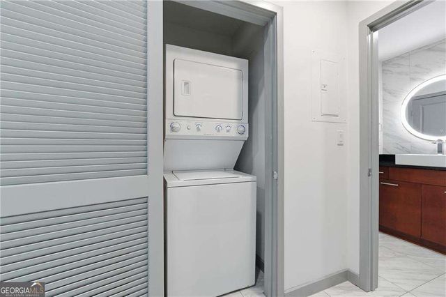 3324 Peachtree Road NE 2008, Atlanta, GA 30326