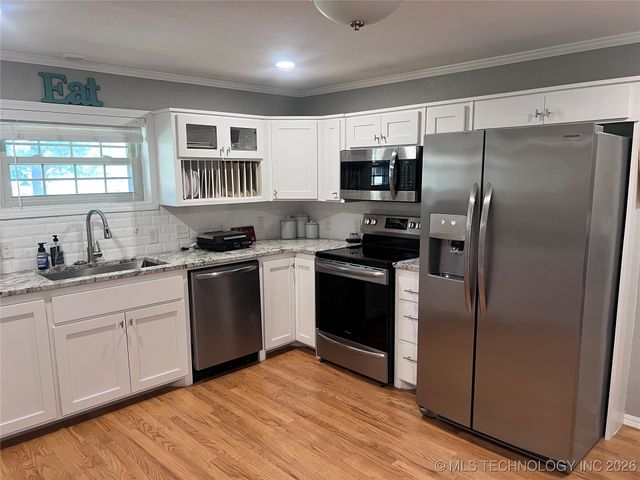 203 NE H Street, Stigler, OK 74462
