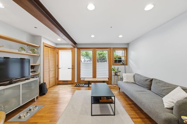 327 San Jose Avenue, San Francisco, CA 94110