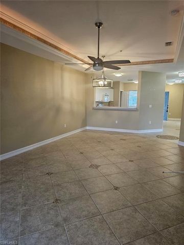 7835 Regal Heron CIR 301, Naples, FL 34104