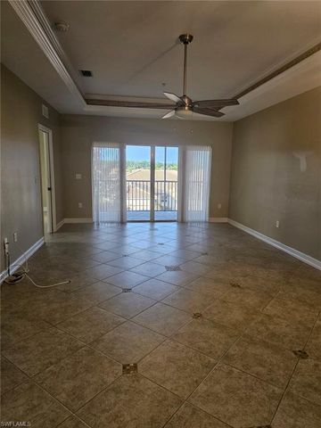 7835 Regal Heron CIR 301, Naples, FL 34104
