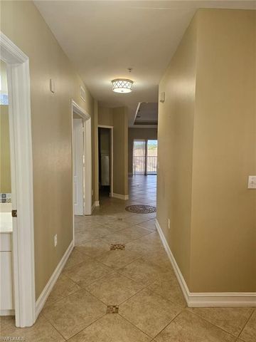 7835 Regal Heron CIR 301, Naples, FL 34104