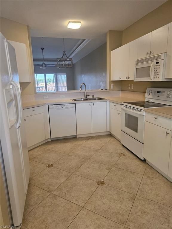 7835 Regal Heron CIR 301, Naples, FL 34104