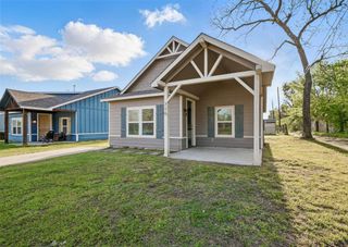 716 N Houston Avenue, Denison, TX 75021