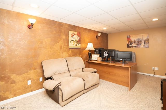 11032 Titus Avenue NW, Uniontown, OH 44685