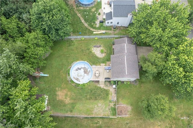 11032 Titus Avenue NW, Uniontown, OH 44685