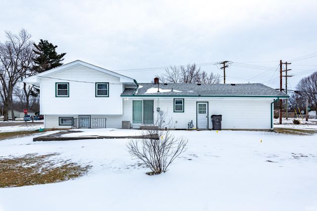 1916 E Hively Avenue, Elkhart, IN 46516