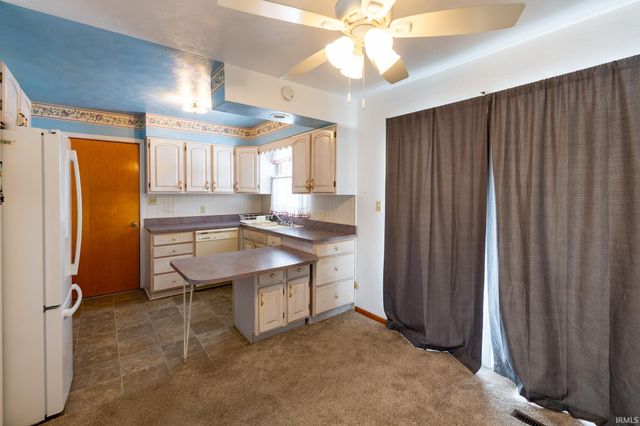 1916 E Hively Avenue, Elkhart, IN 46516