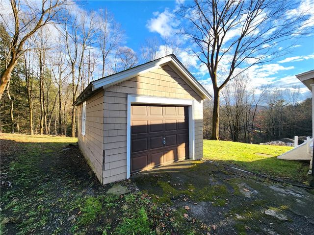 166 West Street, Oneonta, NY 13820