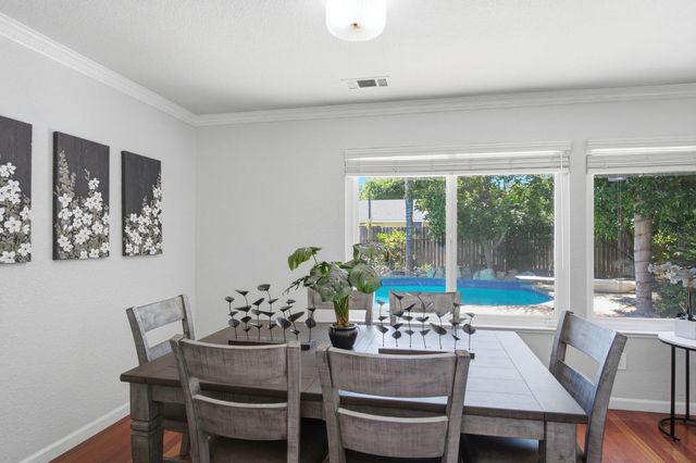 7006 Bridgeport Cir, Stockton, CA 95207