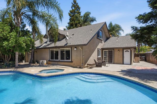 7006 Bridgeport Cir, Stockton, CA 95207