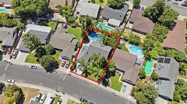 7006 Bridgeport Cir, Stockton, CA 95207
