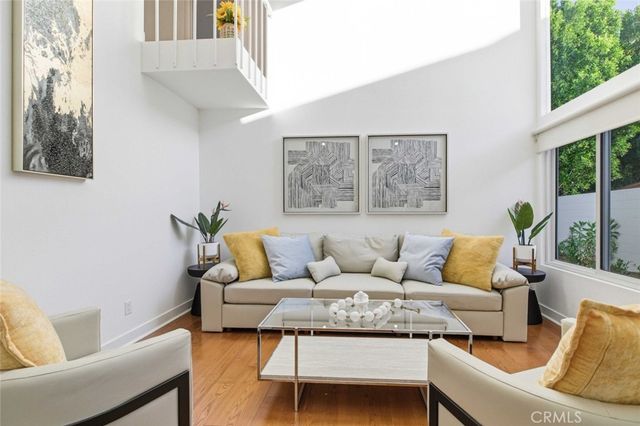 7544 Owens Street, Tujunga, CA 91042