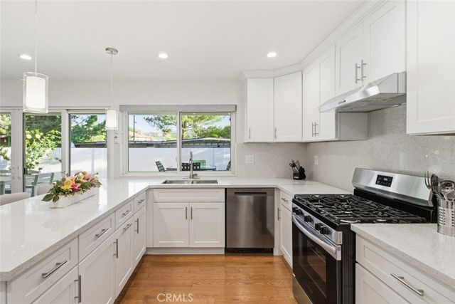 7544 Owens Street, Tujunga, CA 91042