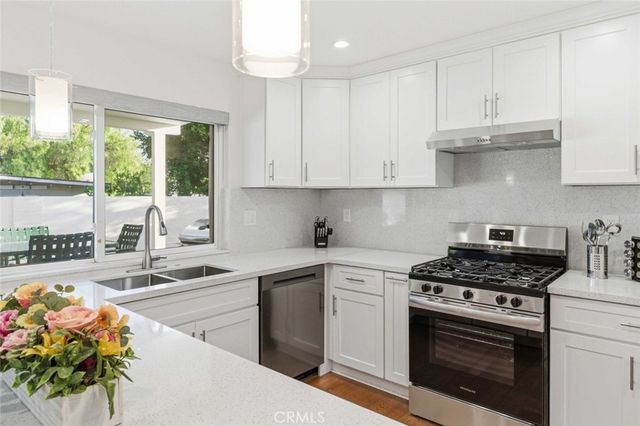 7544 Owens Street, Tujunga, CA 91042