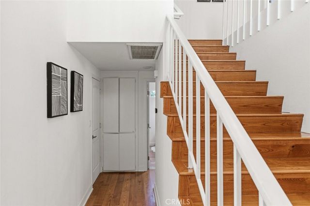 7544 Owens Street, Tujunga, CA 91042