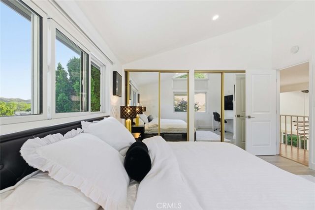 7544 Owens Street, Tujunga, CA 91042