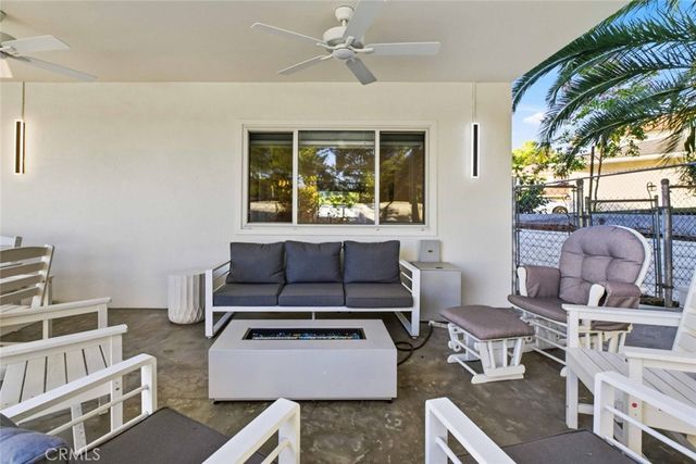 7544 Owens Street, Tujunga, CA 91042