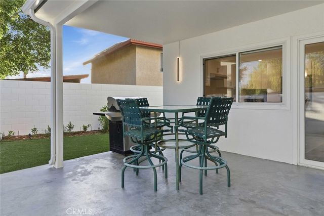 7544 Owens Street, Tujunga, CA 91042