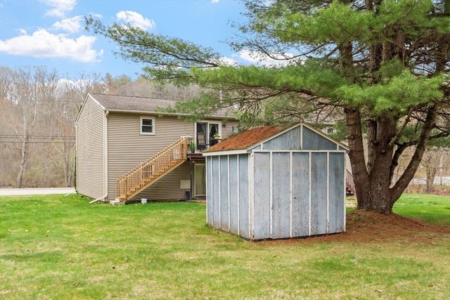 93 Center Depot Rd 55, Charlton, MA 01507