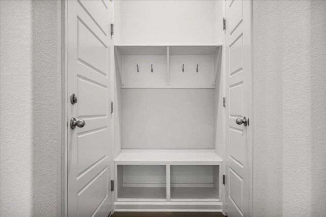 7909 Bestride BND, Austin, TX 78744