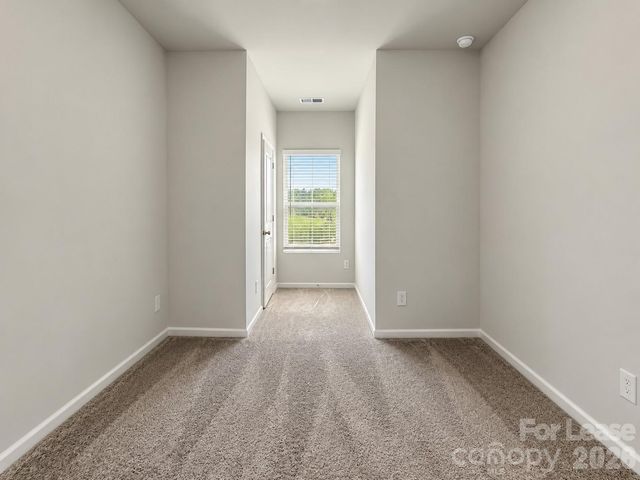 6518 Harlech Street, Charlotte, NC 28269
