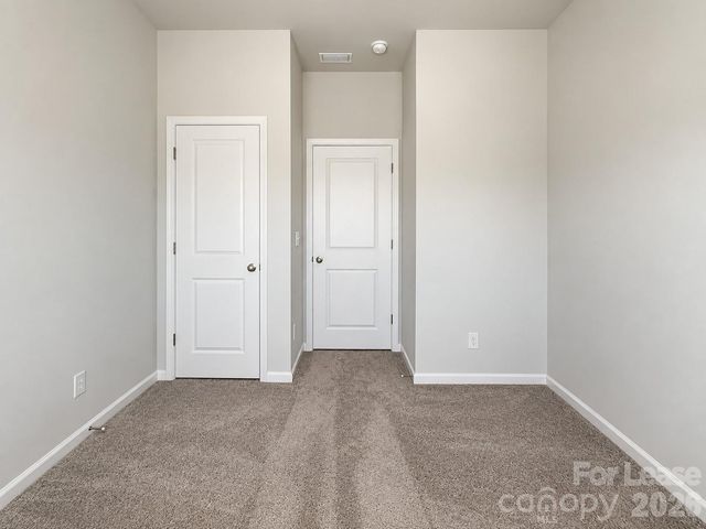 6518 Harlech Street, Charlotte, NC 28269