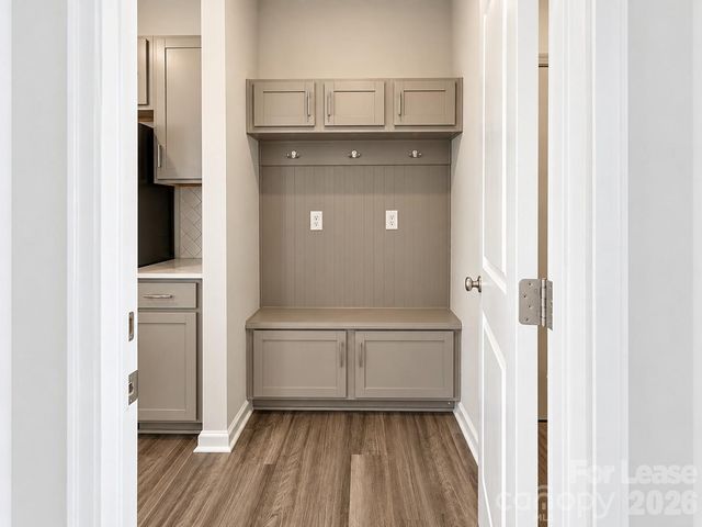 6518 Harlech Street, Charlotte, NC 28269