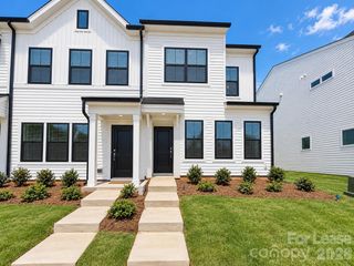 6518 Harlech Street, Charlotte, NC 28269