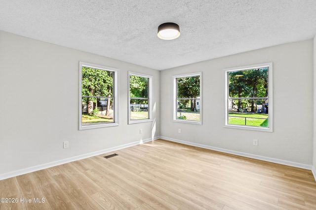 202 N Pointe Drive, Goldsboro, NC 27530