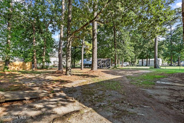 202 N Pointe Drive, Goldsboro, NC 27530