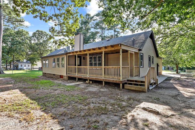 202 N Pointe Drive, Goldsboro, NC 27530