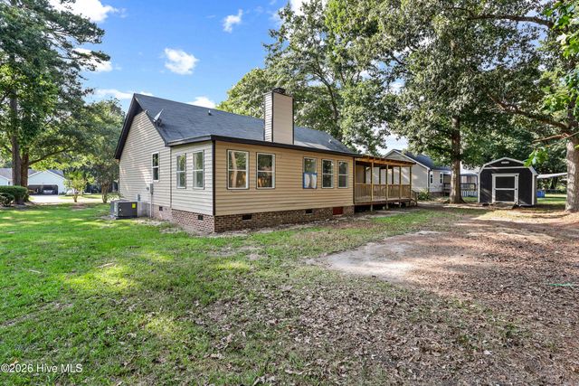 202 N Pointe Drive, Goldsboro, NC 27530