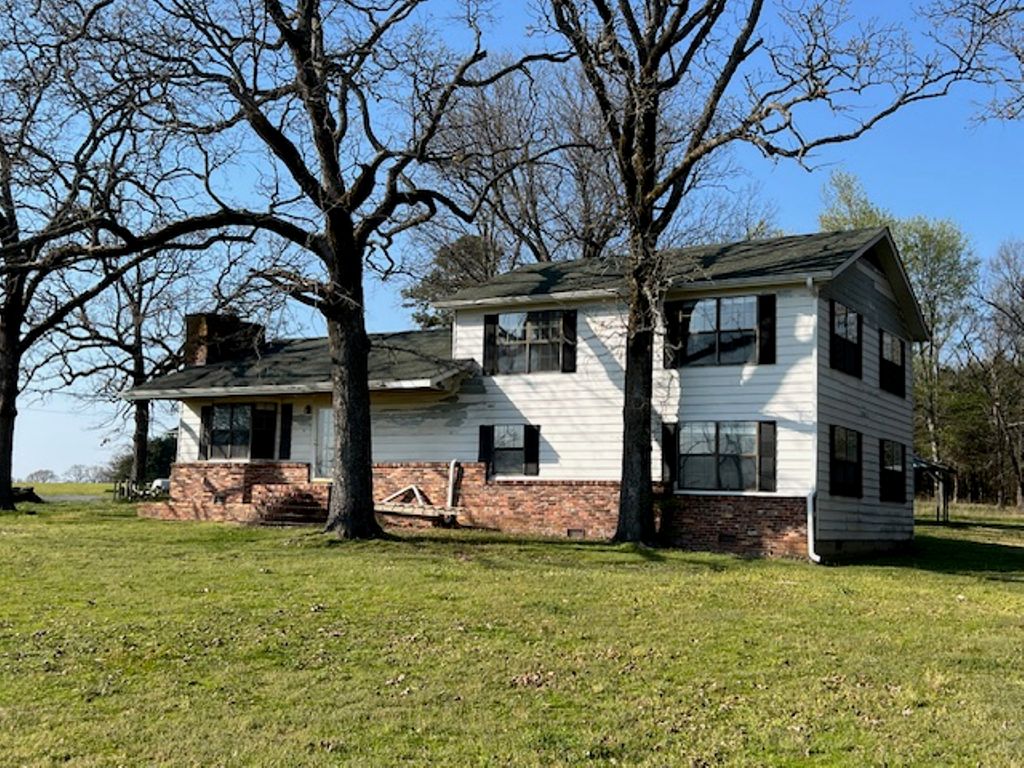 4628 SR 363, Russellville, AR 72802