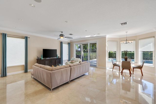19245 Skyridge Circle, Boca Raton, FL 33498
