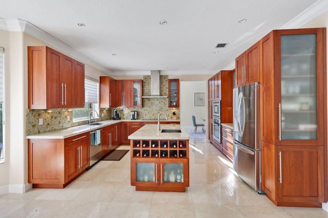 19245 Skyridge Circle, Boca Raton, FL 33498