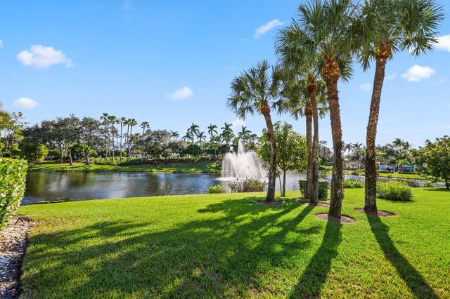 19245 Skyridge Circle, Boca Raton, FL 33498