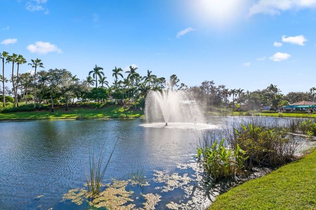 19245 Skyridge Circle, Boca Raton, FL 33498