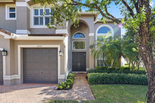 19245 Skyridge Circle, Boca Raton, FL 33498