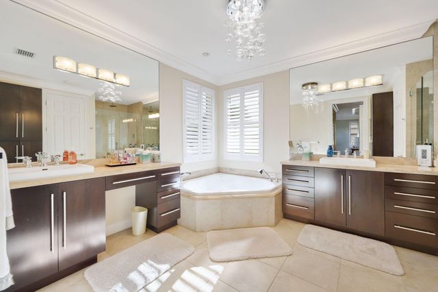 19245 Skyridge Circle, Boca Raton, FL 33498