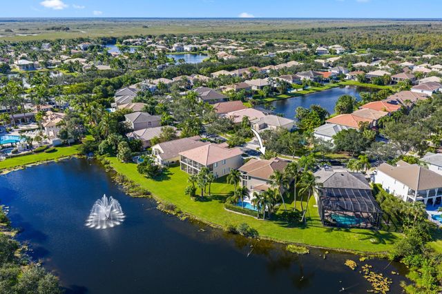 19245 Skyridge Circle, Boca Raton, FL 33498